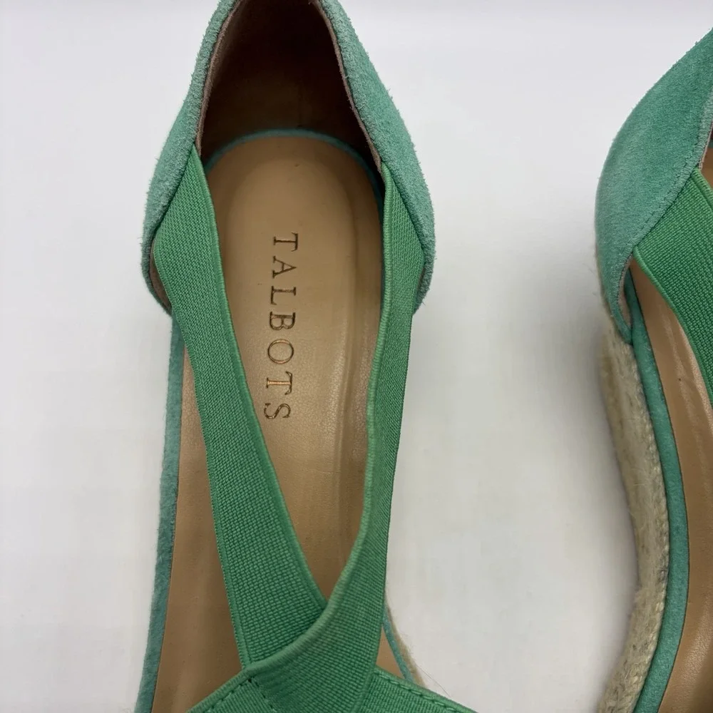 Talbots elastic crossover